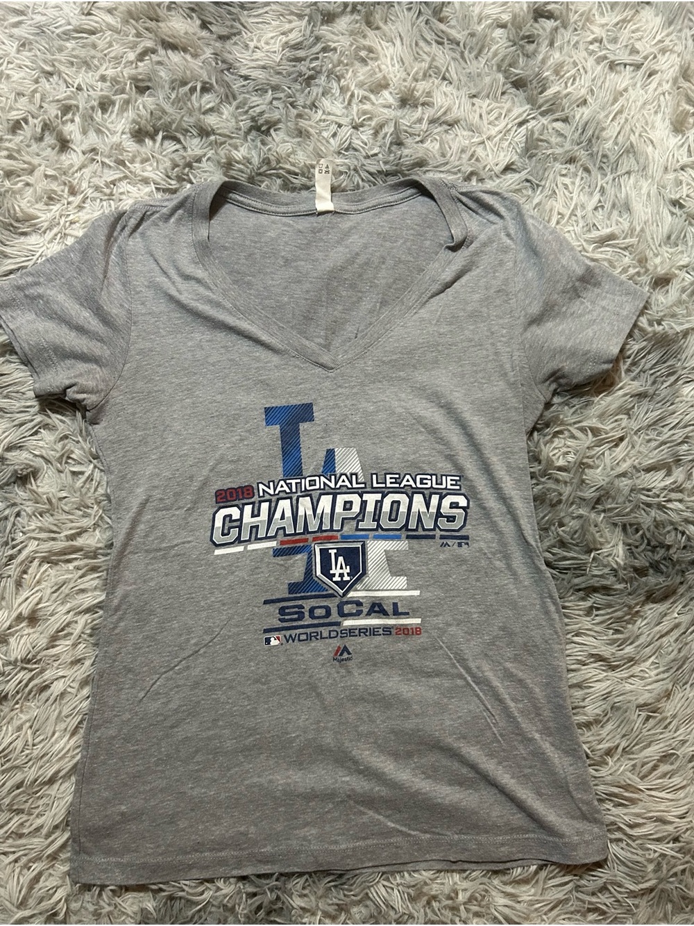 Los Angeles Dodgers 2018 National League Champions Gray V‑Neck Tee